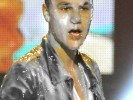 PHOTOS: Justin Beiber and Will Smith Covered in White Stuff